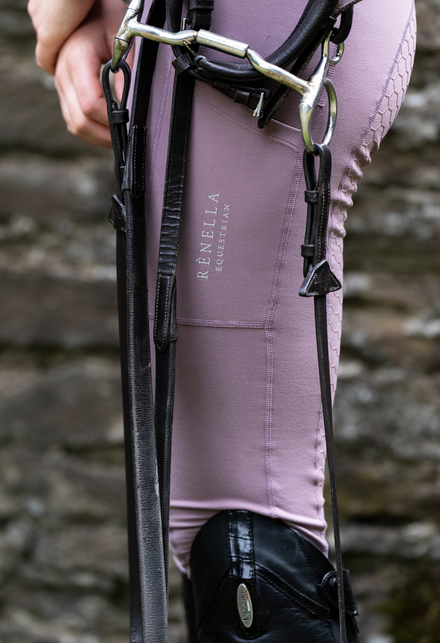 Icon Leggings in Rouge
