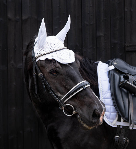 White Saddle Pad&Fly Veil